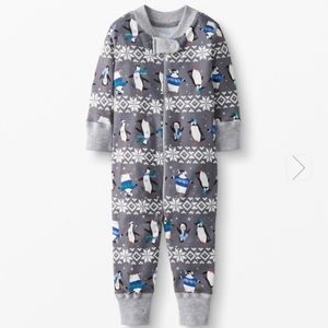 NWT Hanna Andersson Winter Penquins Sleeper.